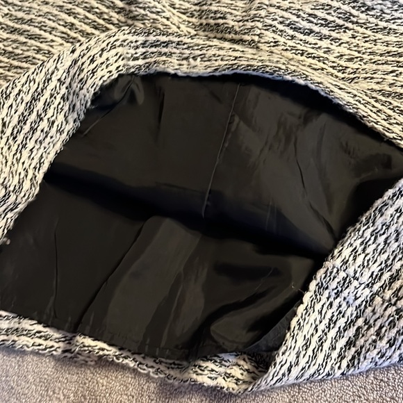 Loft skirt - very stylish! - Picture 4 of 4